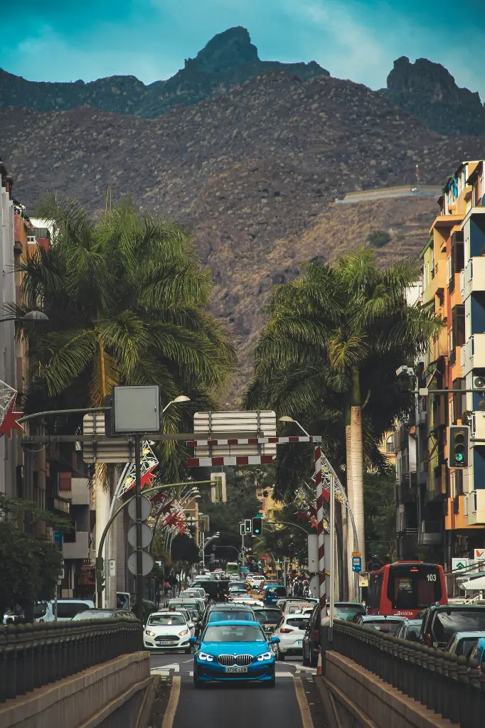 unsplash_b5xQyCVY_VA_santa cruz de tenerife.webp